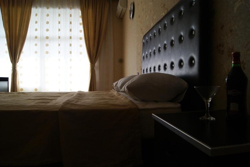 Avand Hotel Baku Værelse billede